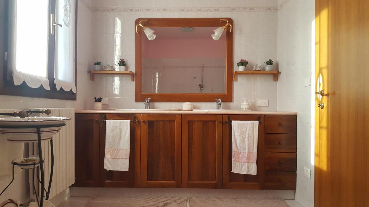 Monte San Pietro B&B I Girasoli מראה חיצוני תמונה